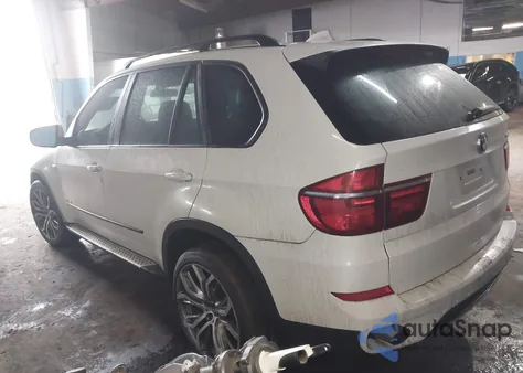 2011 BMW X5 xDrive35I/xDrive35I Premium/xDrive35I Sport Activity z USA, uszkodzony, nr VIN 5UXZV4C54BL410307